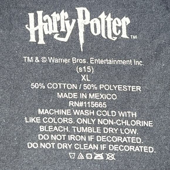 Harry Potter Graphic T-Shirt Juniors XL Gray Hogwarts School Witchcraft Wizardry - Picture 4 of 5